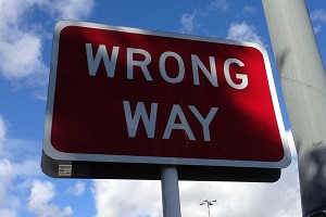Wrong way sign board